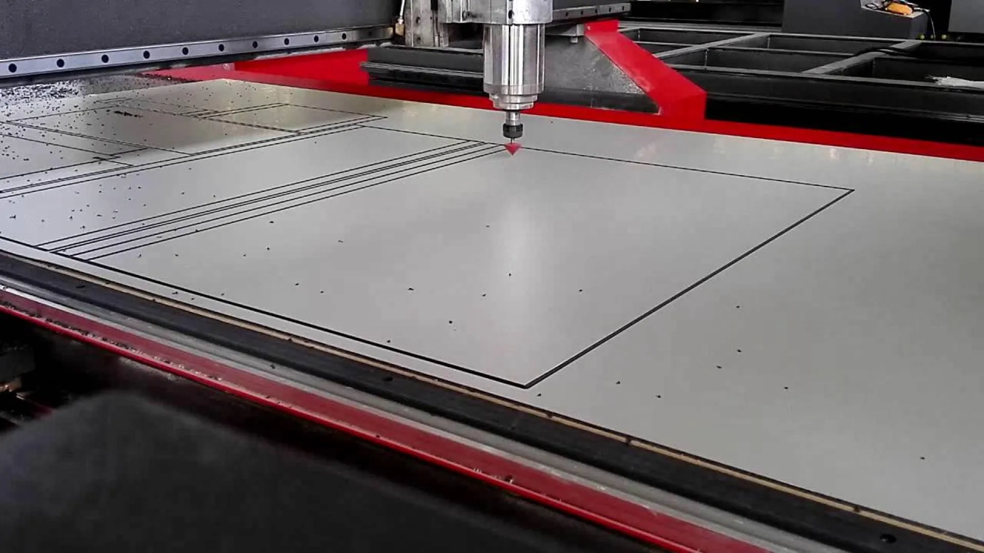 CNC kompozit kesim makinası